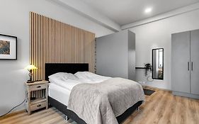 Charming Studio Apartment